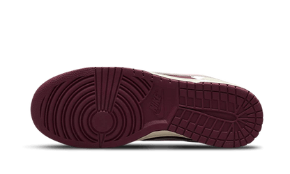 Nike Dunk Low Retro PRM Valentine's Day (2023)