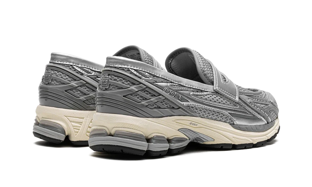 New Balance 1906L Metallic Silver
