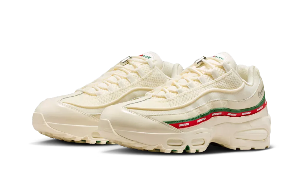 Nike Air Max 95 x Undefeated Sail