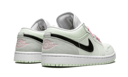 Air Jordan 1 Low Barely Green