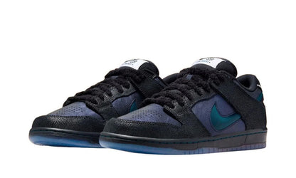 Nike SB Dunk Low Pro Bluetile Skateboards