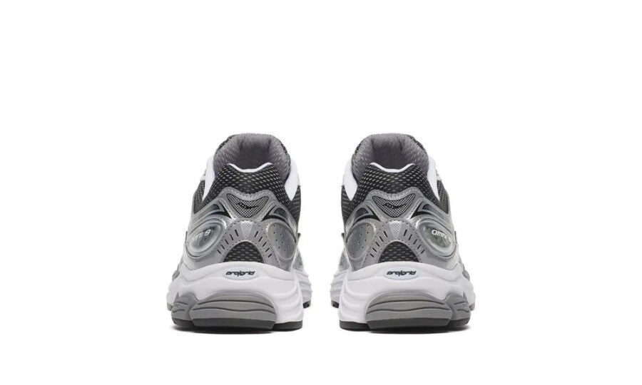 Saucony ProGrid Omni 9 Grey Silver Black