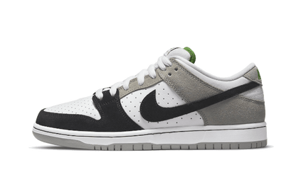 Nike SB Dunk Low Chlorophyll