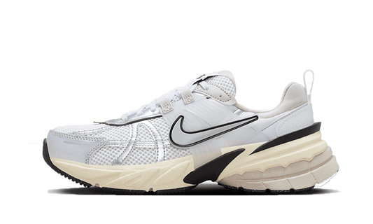 Nike V2K Run Metallic Silver