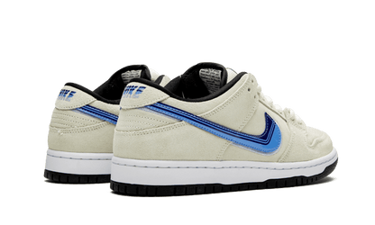 Nike SB Dunk Low Truck it