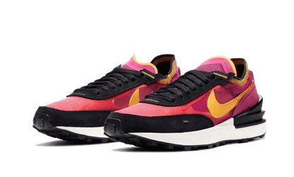 Nike Waffle One Active Fuchsia