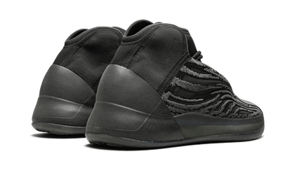 Adidas Yeezy QNTM Onyx